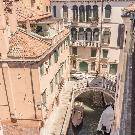 Palace Tintoretto By Wonderful Italy البندقية